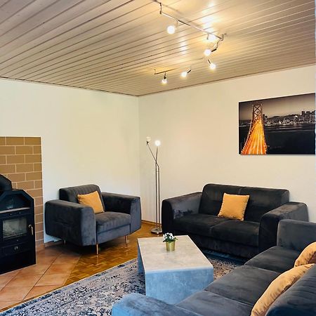 Familienfreundliches Ferienhaus Amara Mit Garten Und Terrasse - Friedrichshafen Am Bodensee Bagian luar foto