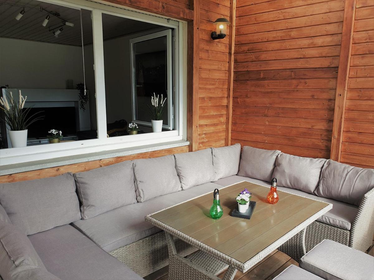 Familienfreundliches Ferienhaus Amara Mit Garten Und Terrasse - Friedrichshafen Am Bodensee Bagian luar foto