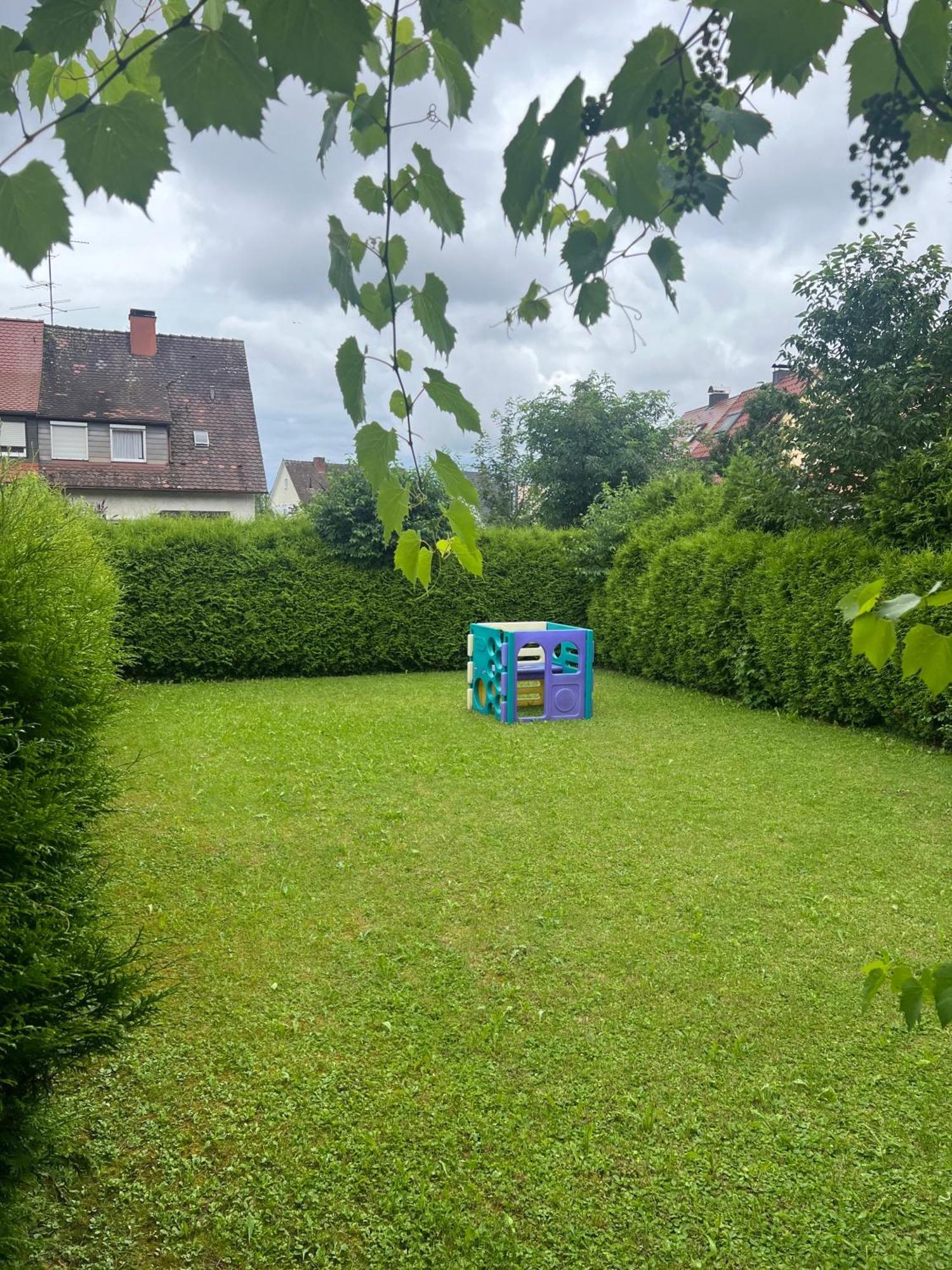 Familienfreundliches Ferienhaus Amara Mit Garten Und Terrasse - Friedrichshafen Am Bodensee Bagian luar foto