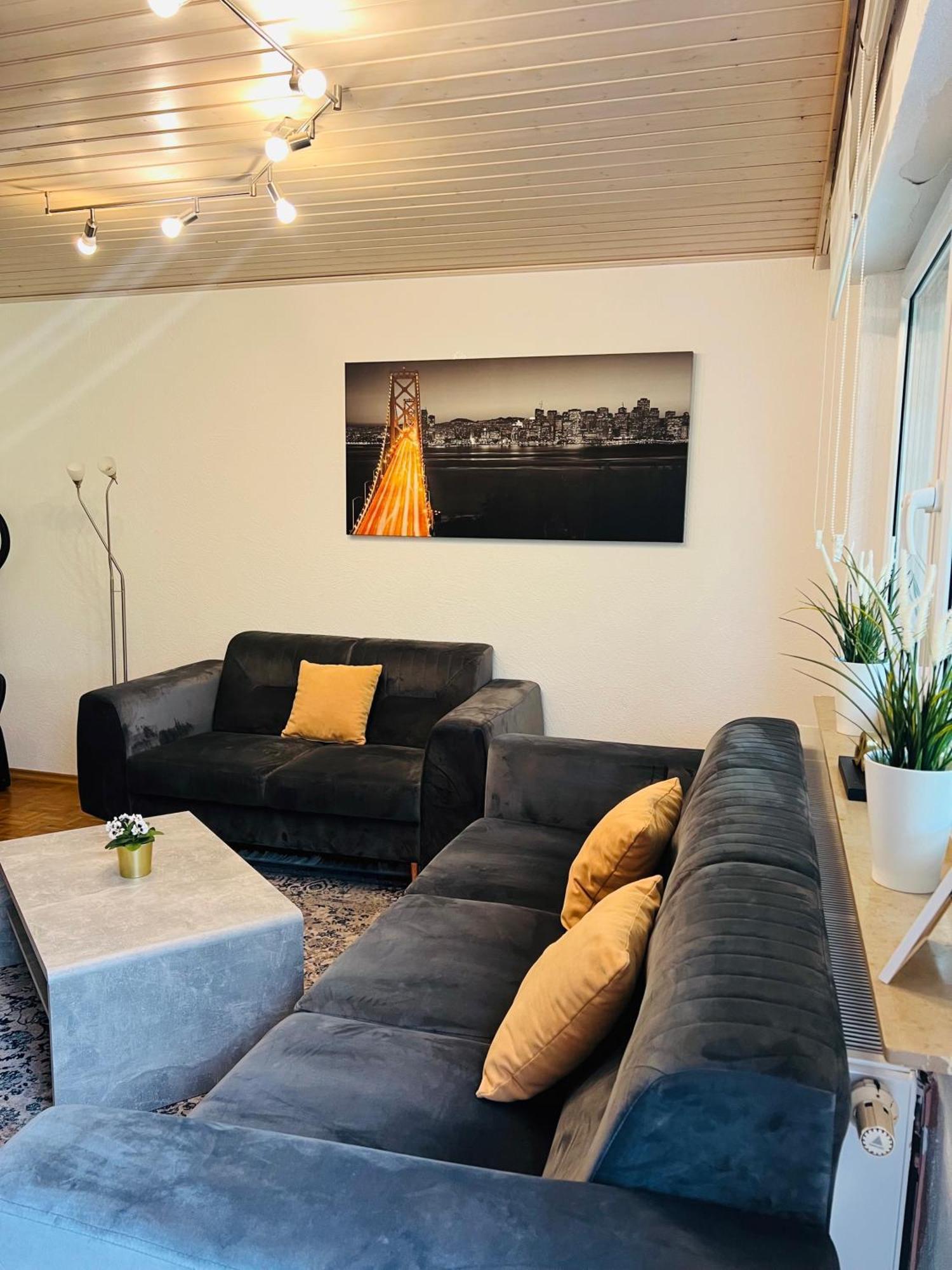 Familienfreundliches Ferienhaus Amara Mit Garten Und Terrasse - Friedrichshafen Am Bodensee Bagian luar foto
