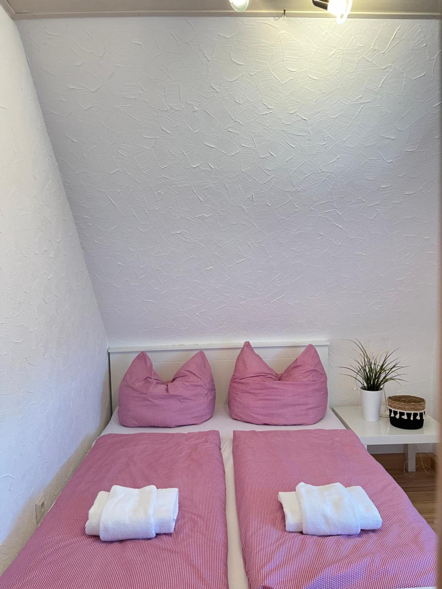 Familienfreundliches Ferienhaus Amara Mit Garten Und Terrasse - Friedrichshafen Am Bodensee Bagian luar foto