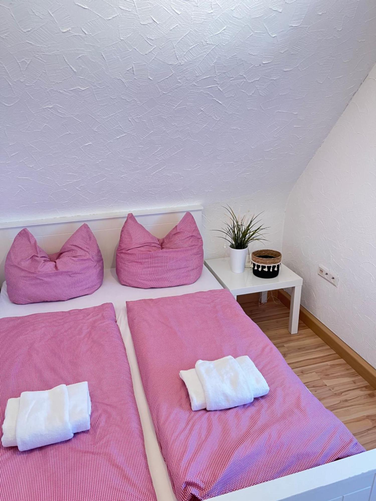 Familienfreundliches Ferienhaus Amara Mit Garten Und Terrasse - Friedrichshafen Am Bodensee Bagian luar foto